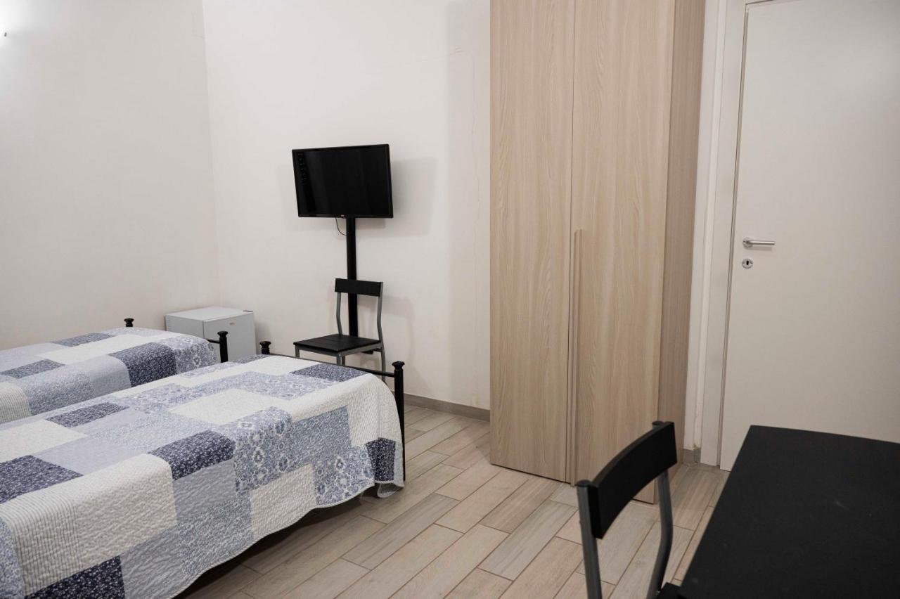 Il Giardino Dell'Eden Bed & Breakfast Acilia Exterior foto