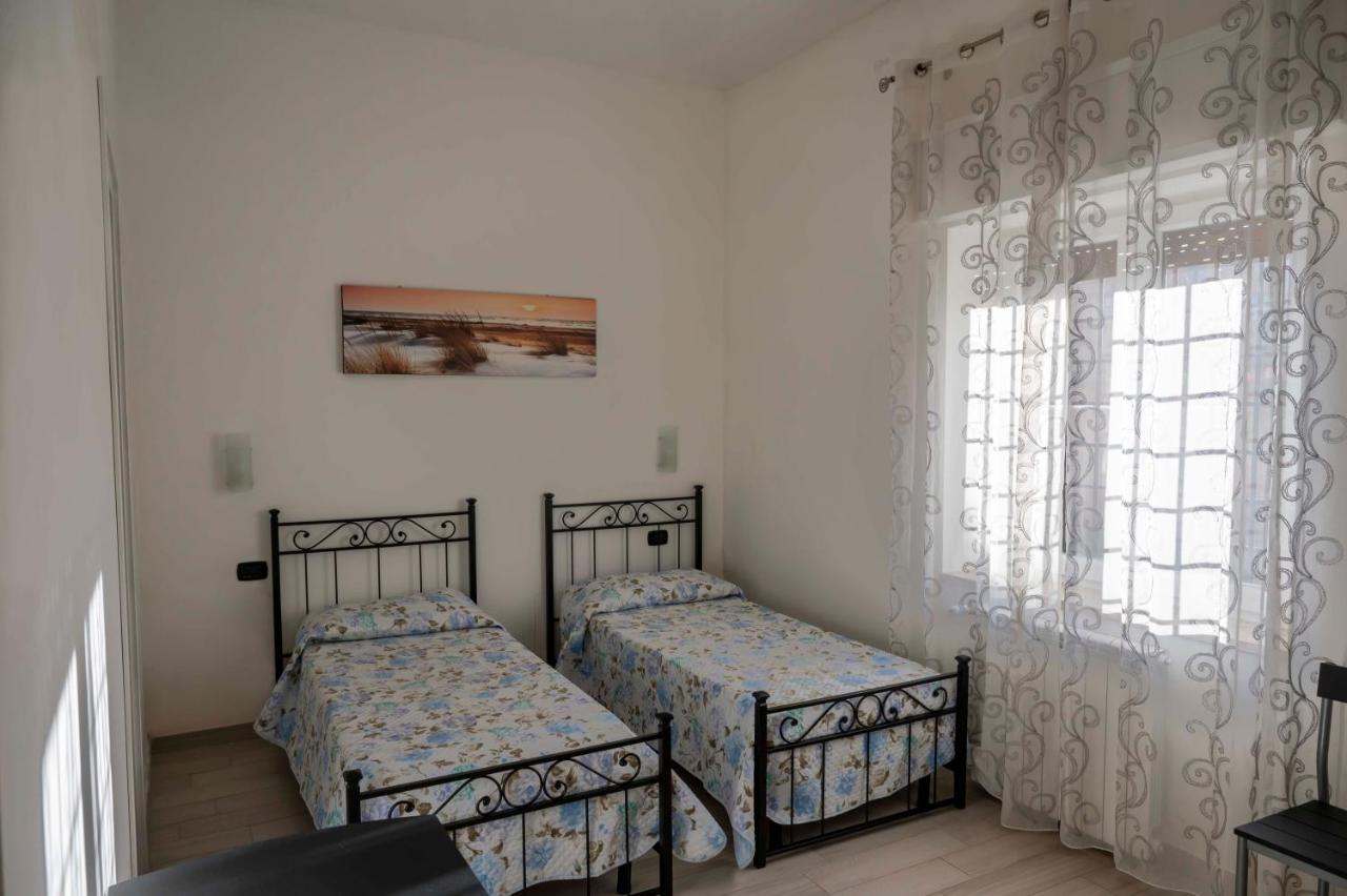 Il Giardino Dell'Eden Bed & Breakfast Acilia Exterior foto