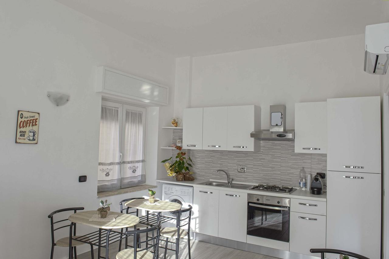 Il Giardino Dell'Eden Bed & Breakfast Acilia Exterior foto